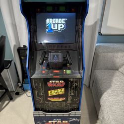 Arcade1up Star Wars Arcade. Rare. Comes with 3 Games And Riser