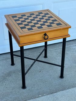 Vintage Chess & Backgammon Game Table with Storage – Complete Set