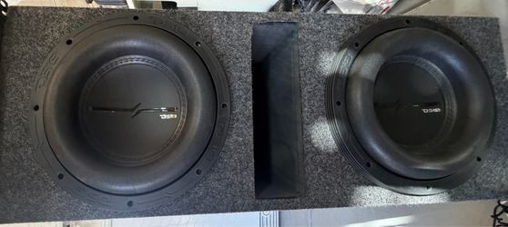 Used DS18 10 inch subs