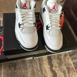 Air Jordan 4 Retro 