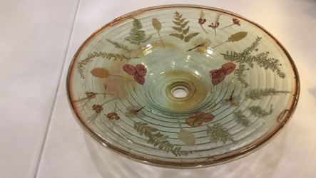  Clear Glass Bathroom Vessel Sink with inserted flowers and leaves