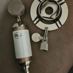 Blue Spark Condenser Mic No Box 