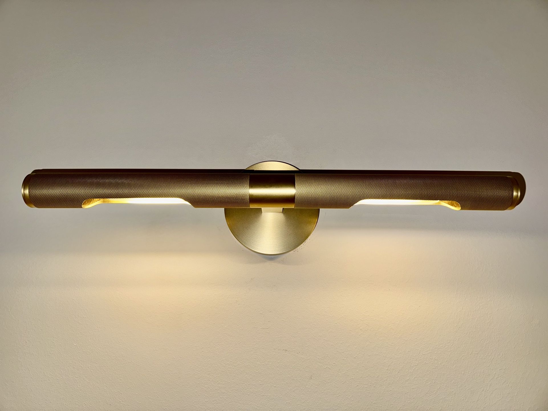 Brand New Brass Picture Light