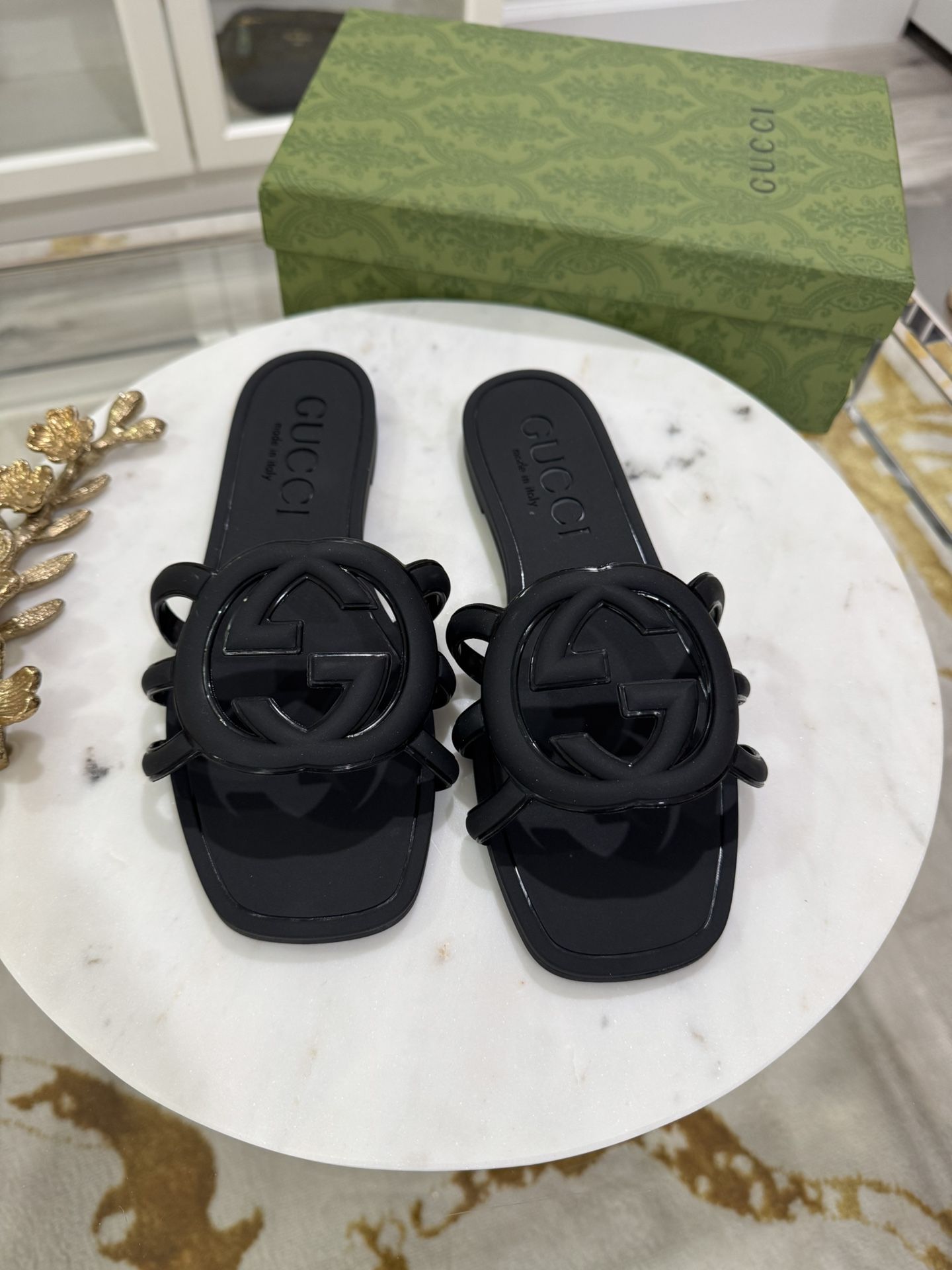 Gucci Slides- Size 7