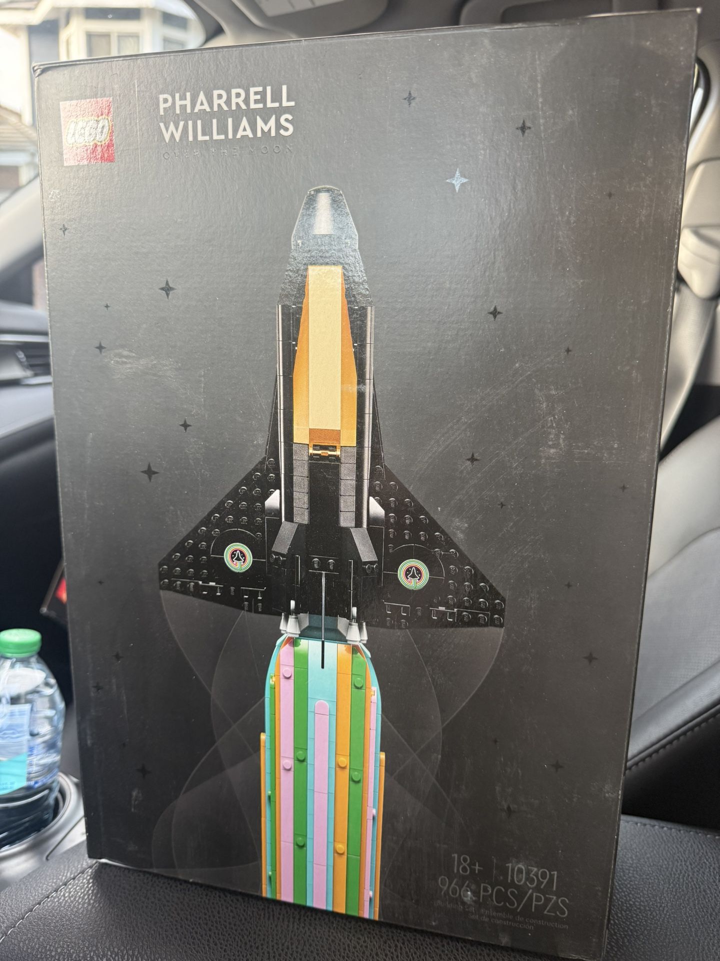 10391 NEW LEGO PHARRELL