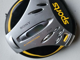 Sony Sports D-SJ15 CD Walkman Portable CD Player - Working