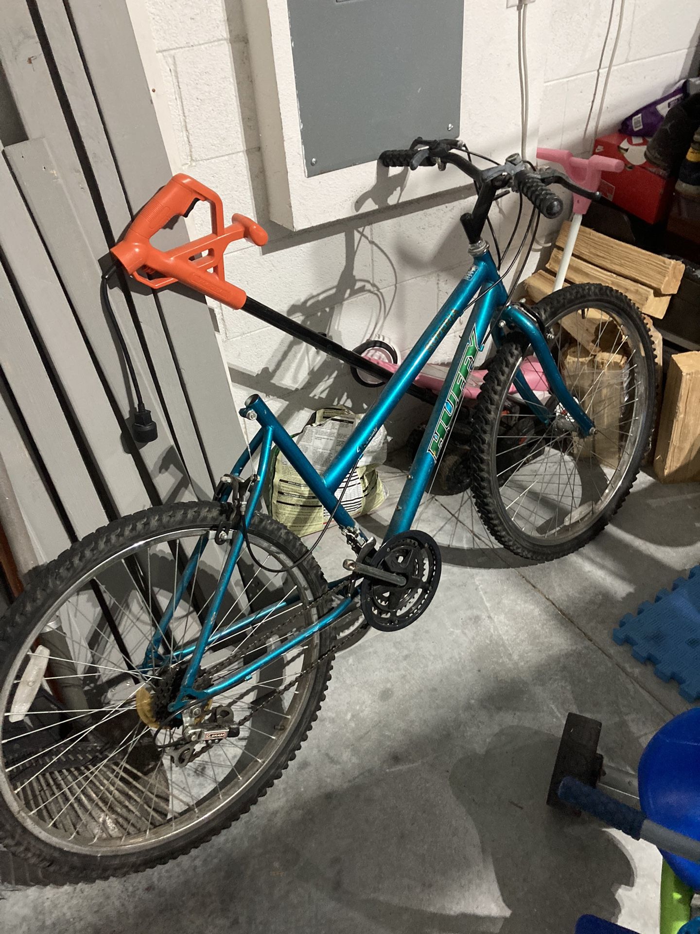 Bike For Parts. No Seat/pedals