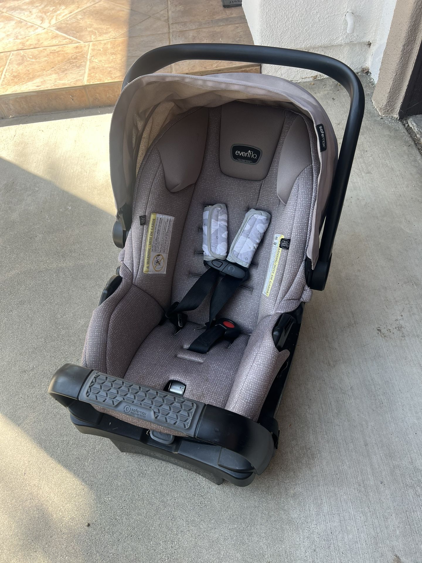 Car Seat $30