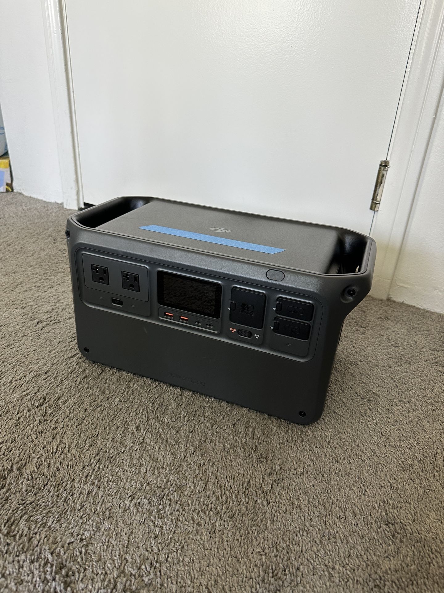 DJI Power 1000W Portable Power Station