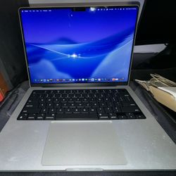 2023 MacBook M2 Pro Chip