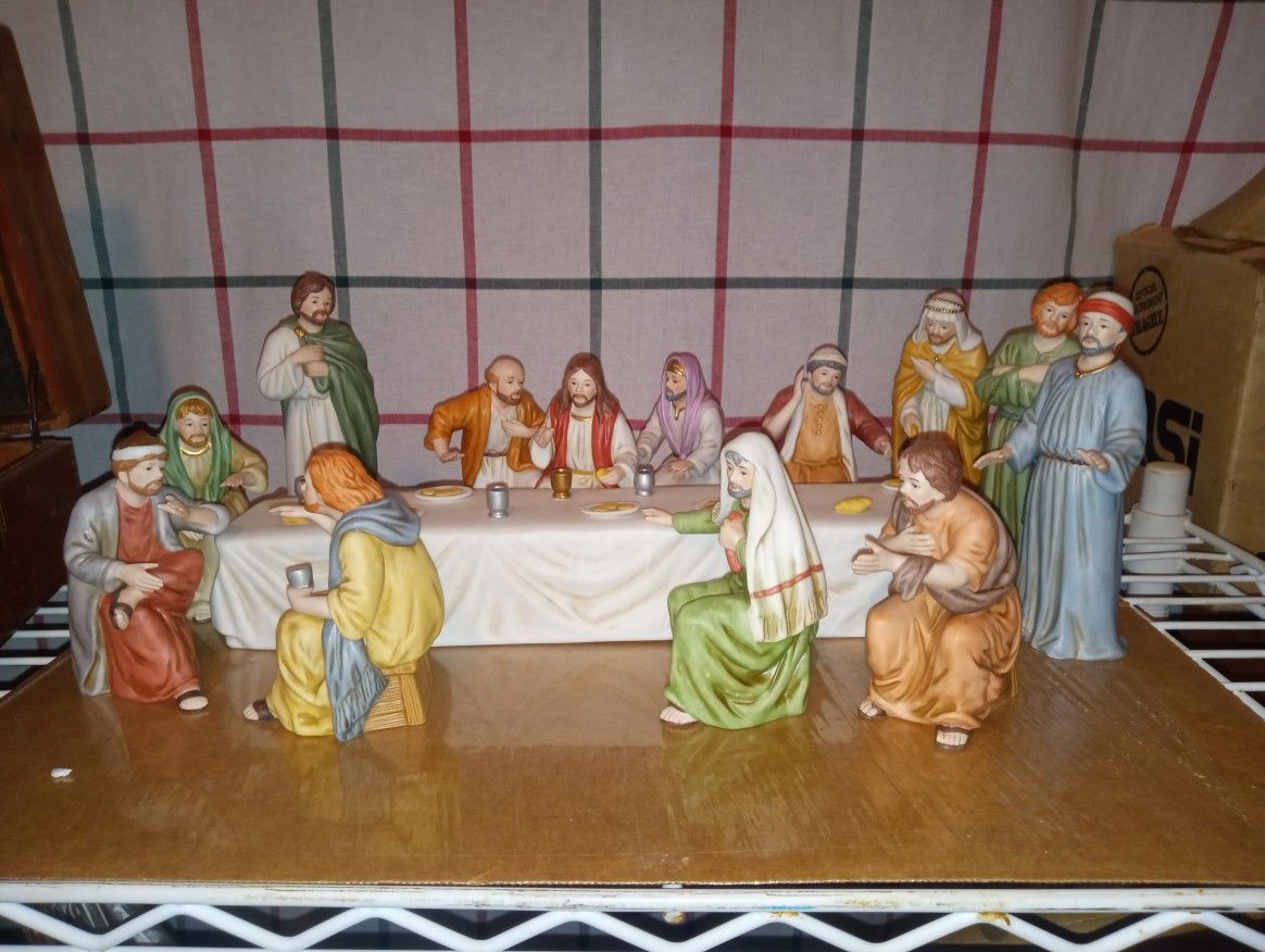 "The Lord's Supper" Figurines
