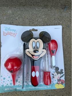 Brand New baby books/ toys an bottles an more