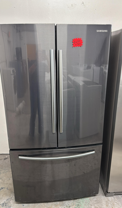 Samsung French Door Fridge – Black Stainless, Bottom Freezer