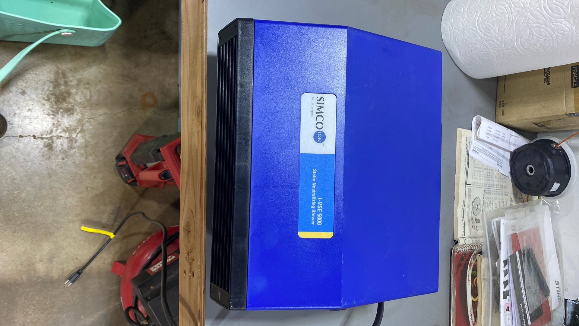 Static Neutralizing Blower 