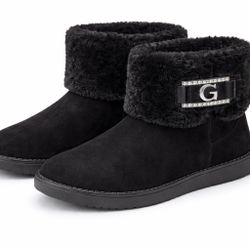 GBG Women’s Black Faux Suede Fur-Lined Ankle Boots – Size 6.5