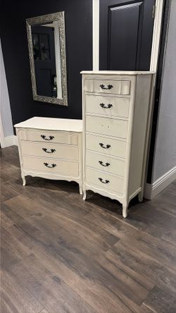 White Antique Nightstand & Dresser Set
