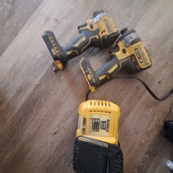 Dewalt 20v Brushless Impacts With Battery Abd Charger