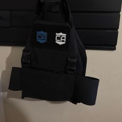 Plate Carrier With Bullet Proof Front And Back Plates 