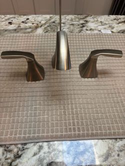 Moen VOSS 3-Hole Brushed Nickel Faucet Kit