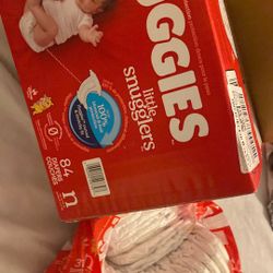 Huggies Open Box