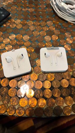 Apple AirPods