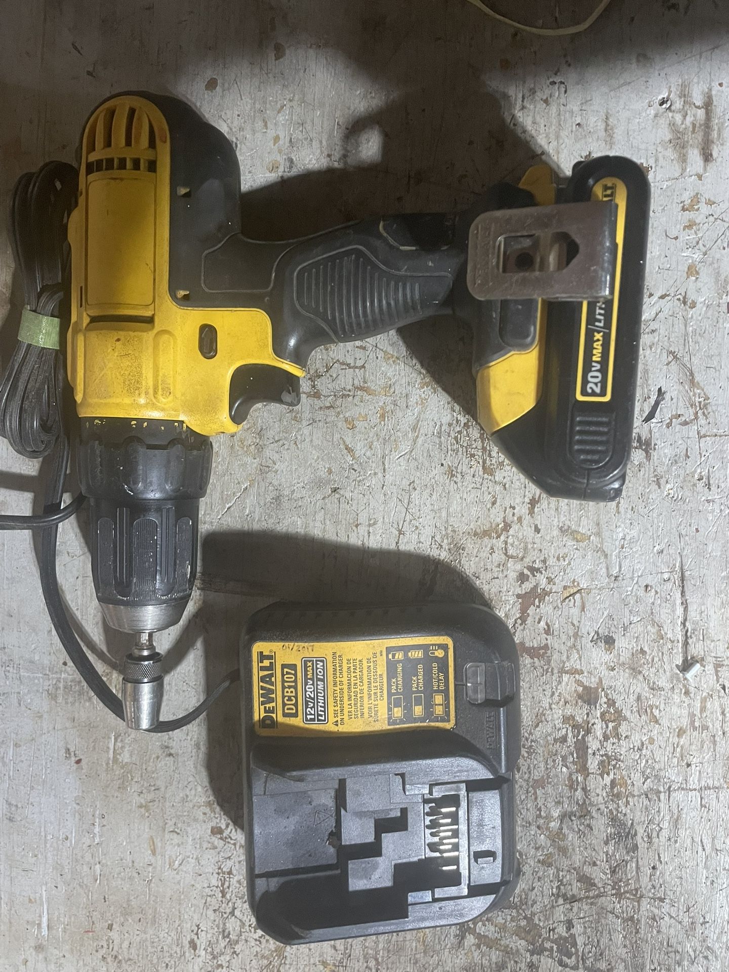 DeWalt 1/2” 20 Volt Drill