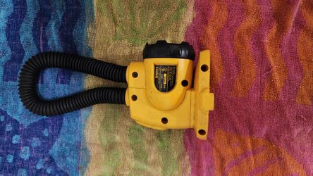 DeWalt DW919 18V Cordless Flexible Flashlight Work Light Tool Only - TESTED