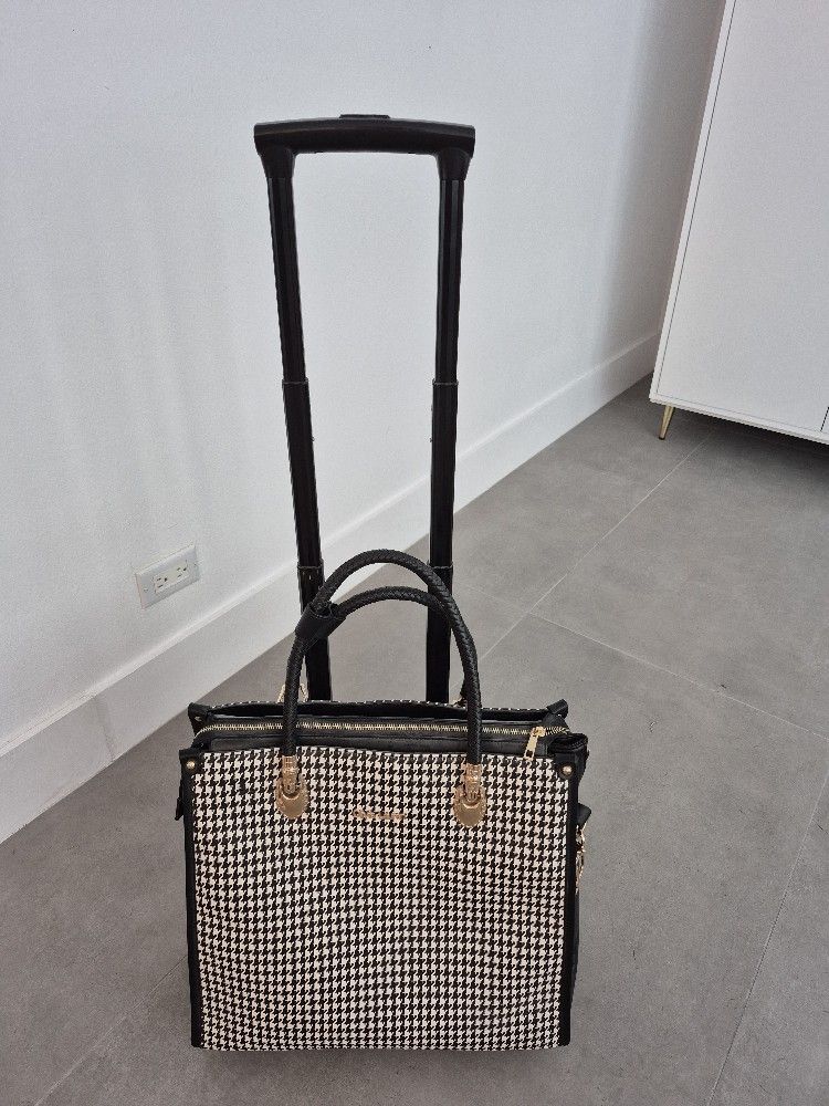 Gorgeous Travel Carry-On~ on wheels.Purchased in Switzerland
