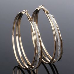 Vintage Gold Sparkling Earrings