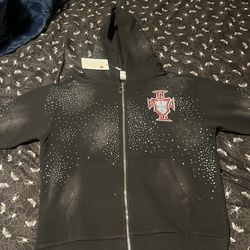 Vale Forever Hoodie (NO TRADES)