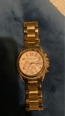 Michael Kors Gold Rose watch