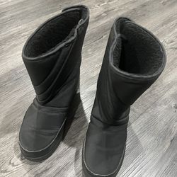 Black Waterproof Boots