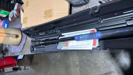 Snap-on Digital Torque Wrench with Case