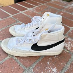 Nike Vintage 10.5 