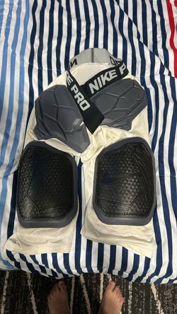 Used Football Youth Large Nike Pro Griddle