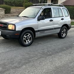 2000 Chevrolet Tracker