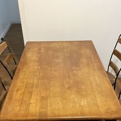 Rustic Wooden Dinning Table And Four Iron/wood Chairs