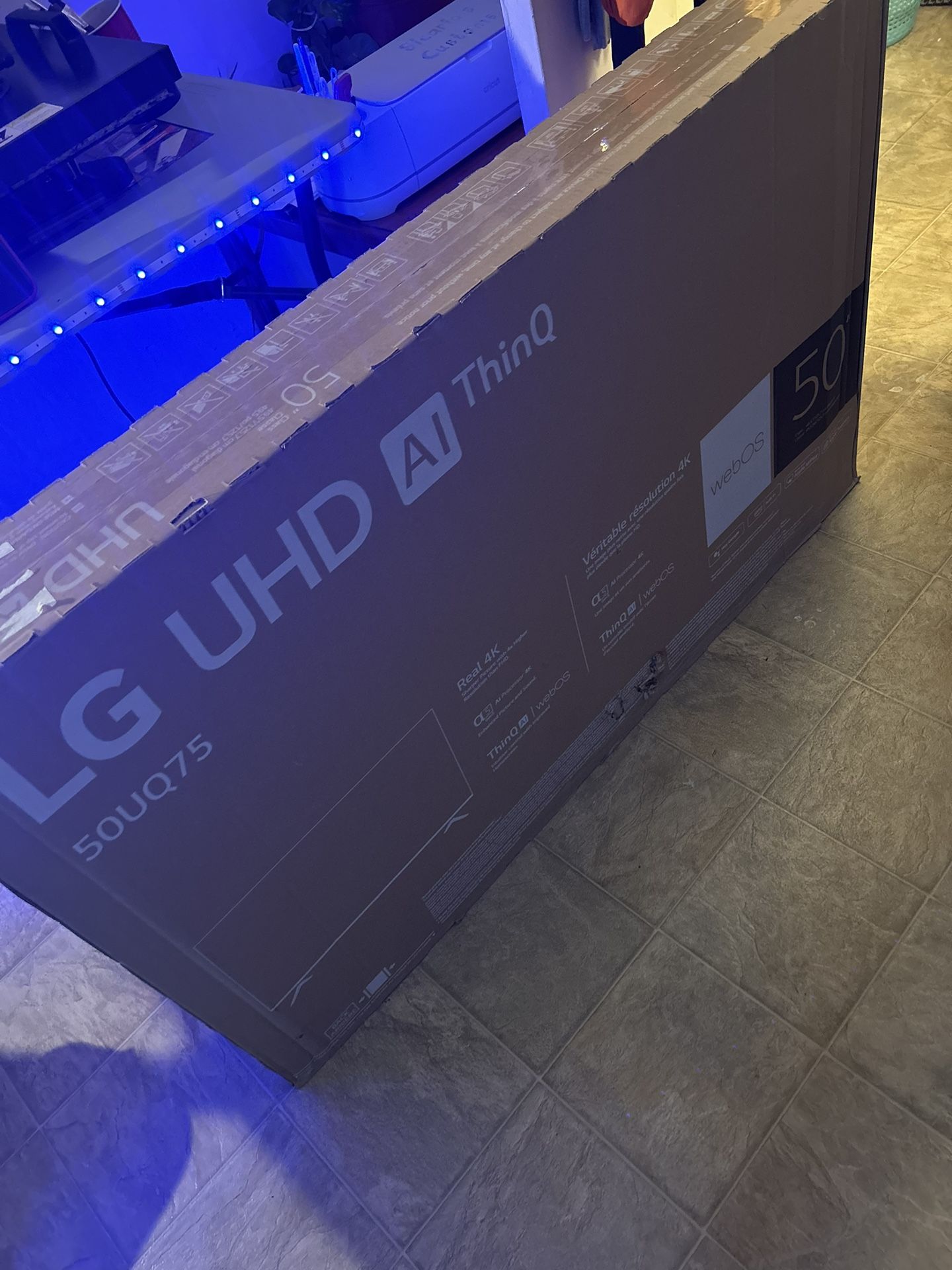 50in LG UHD THIN WITH AI 