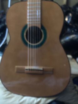 Gilb  Acoustic Guitar