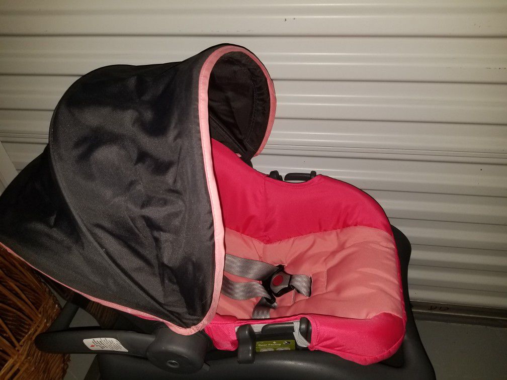 Cosco infant car seat and base