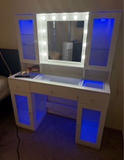 Vanity (led lights)