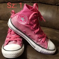 Converse All Star Chuck Taylor Sz 1