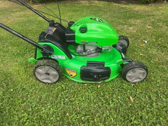 Lawnmower self-propelled