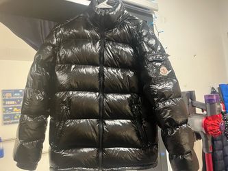 MONCLER Jacket / puffer coat (size Small)