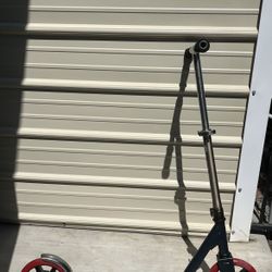 Razor Scooter Cash Only $10