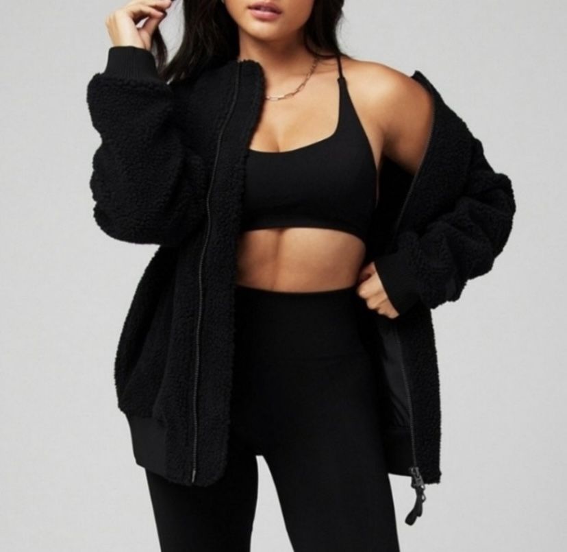 NWT Fabletics Khloe Kardashian Fall Edit Oversized Teddy Bomber Jacket - xs