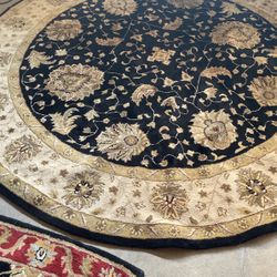 Round Rug 8’x8’
