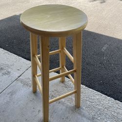 2 Wood Bar Stools 