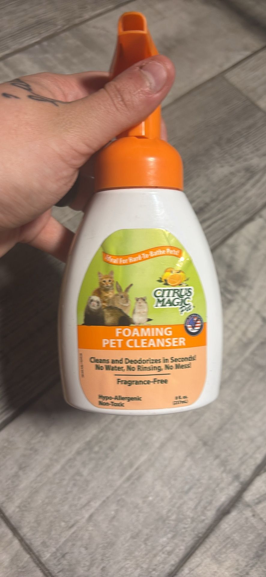 Animal Foaming Cleanser