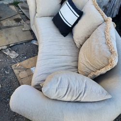 Love Seat Couch 